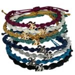 Unisex βραχιολάκια μακραμέ με μεταλλικό “26”. - Image 8