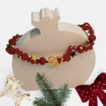 Γούρι βραχιολάκι κόκκινο με χρυσό “26” και αστεράκια