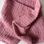 Χειροποίητο κασκόλ με νήμα βελουτέ - Image 3