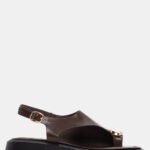 Flat Σανδάλια με Μεταλλική Λεπτομέρεια - Καφέ Σκούρο