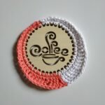 Πλεκτά σουβέρ σε συνδυασμό με ξύλο - εξάδα - Image 6