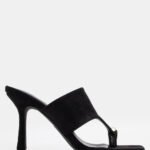 Mules με Χρυσή Λεπτομέρεια - Μαύρο