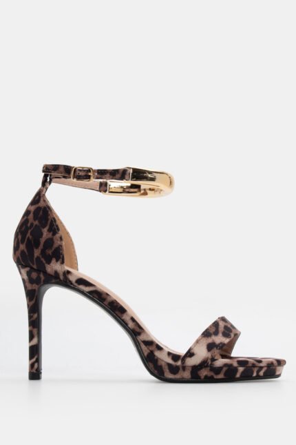 Πέδιλα με Μεταλλική Λεπτομέρεια στην Μπαρέτα - Animal Print