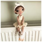 Χειροποίητη Πλεκτή Κούκλα Μπαλαρίνα με λαμπαδα - Image 2