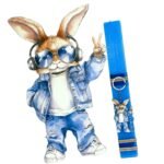 Πασχαλινή λαμπάδα με πλάτη YOLO - cool bunny - Image 3