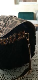 Wild Noir χιαστί τσάντα με animal print - Image 2