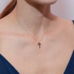 Μικρός Σταυρός με Αλυσίδα από Ροζ Χρυσό Κ09 με Πέτρες Ζιργκόν NstNastasia – εικόνα 2