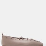 Γυναικεία παπούτσια Μπαλαρίνες Lace Up – Μπεζ-Σκούρο LUIGI