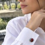 Μανικετόκουμπα ασημί με υγρό γυαλί