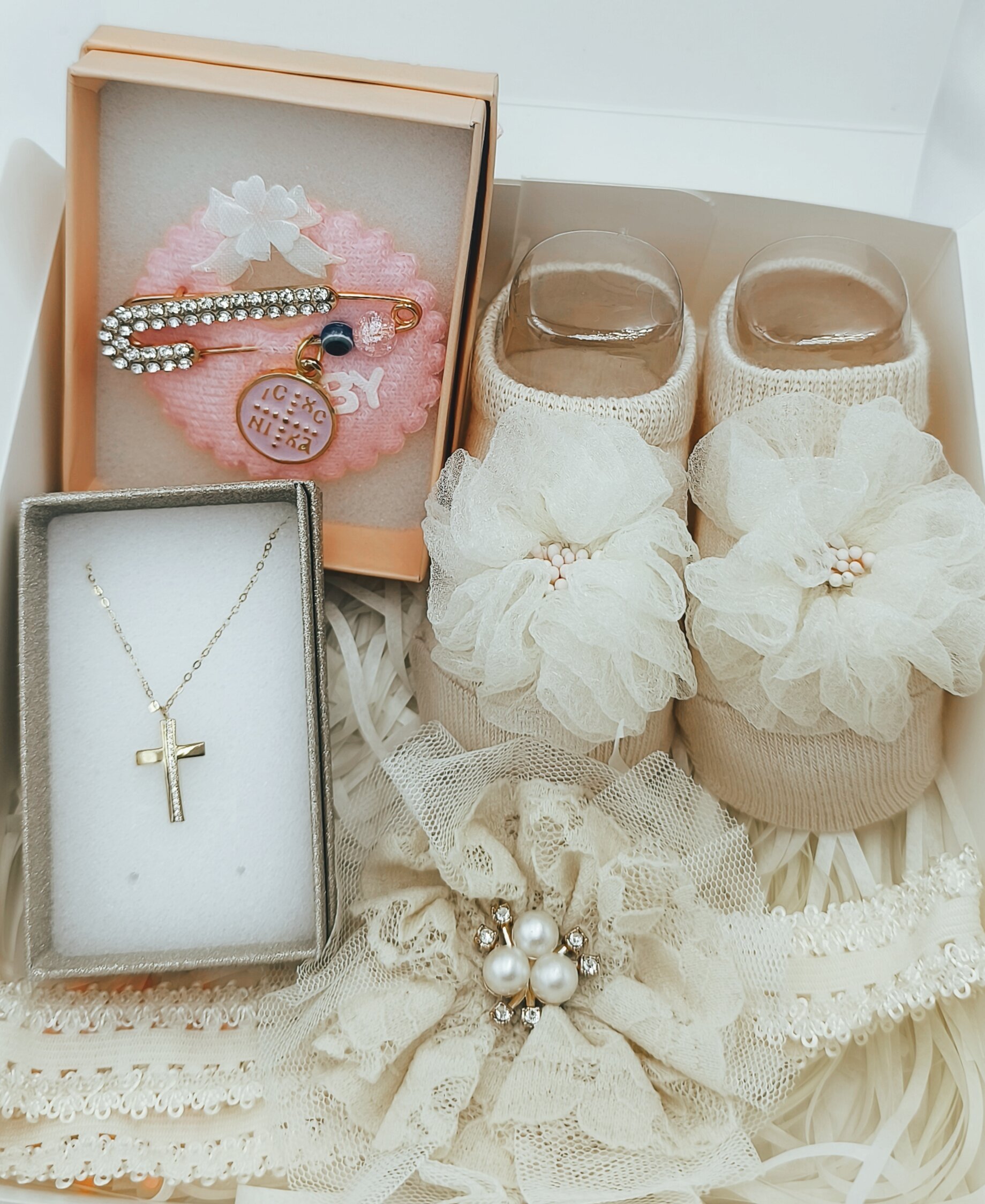 ΣΕΤ ΔΩΡΟΥ ΓΙΑ ΝΕΟΓΕΝΝΗΤΟ STAGIONE JEWELRY A Little Miracle — Latte ( σταυρός ασήμι 925 ) - Image 1