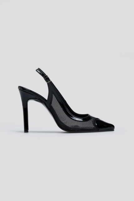 Γυναικεία slingback TFP Γόβες slingback με λεπτομέρεια καρδιά – 89600 – Μαύρο The Fashion Project