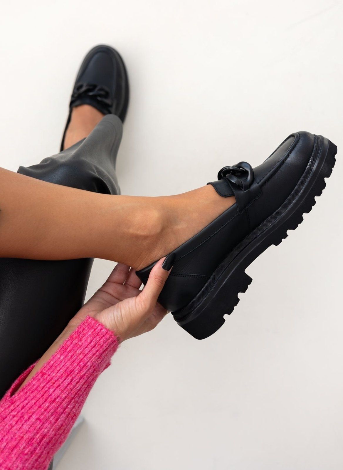 loafers-chunky-dermatina-ragazza-0186-mayro-thefashionprojectgr-ragazza-19523002002-5547607_12336ce4-c14e-4630-aadf-25205e2f03c6 Γυναικεία loafers RAGAZZA Δερμάτινα chunky loafers – 0186 (ματ δέρμα) – Μαύρο The Fashion Project